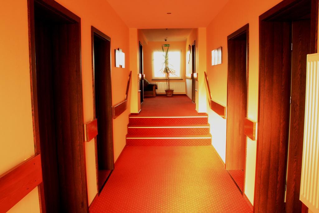Hotel Kuznia Oberza Polska Łysomice Exterior foto